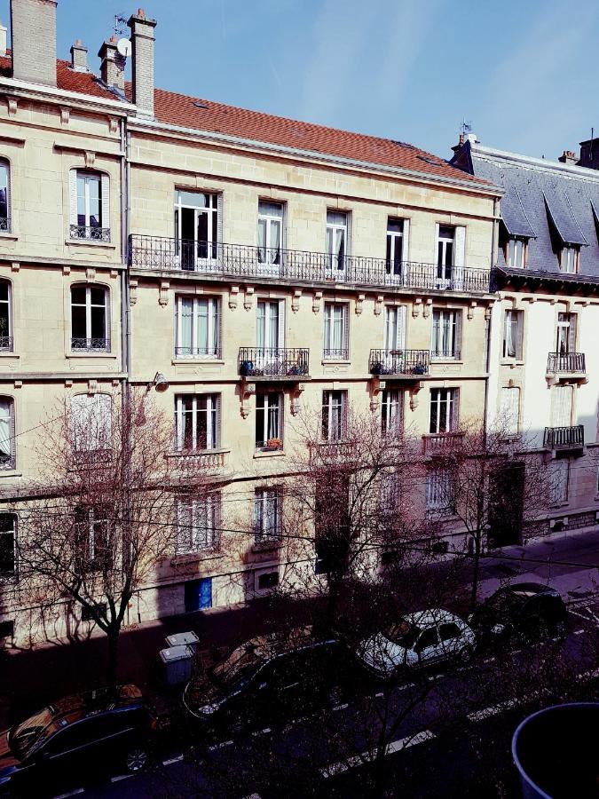 B&B Un Lit Sous Les Etoiles Nancy Exterior photo